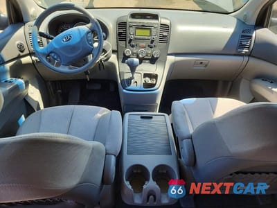 Zdjęcie 8 z 13 samochodu: 2014 KIA SEDONA LX VIN:KNDMG4C71E6585222 - miniatura