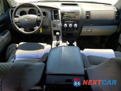 Zdjęcie 8 z 12 samochodu: 2008 TOYOTA TUNDRA SR5 VIN:5TBBT54108S459210 - miniatura