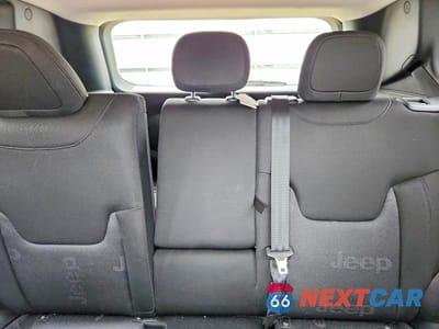 Zdjęcie 10 z 13 samochodu: 2015 JEEP RENEGADE LATITUDE VIN:ZACCJBBT5FPB40237 - miniatura
