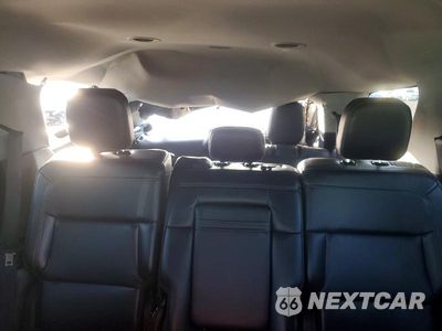 Zdjęcie 10 z 13 samochodu: 2023 FORD EXPLORER XLT VIN:1FMSK7DH0PGA69392 - miniatura