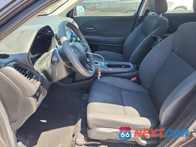 Zdjęcie 7 z 12 samochodu: 2019 HONDA HR-V LX VIN:3CZRU6H32KG721569 - miniatura