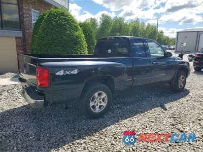 Trzecie zdjęcie samochodu z tyłu: 2006 DODGE DAKOTA SLT VIN:1D7HW42K06S527997 - miniatura