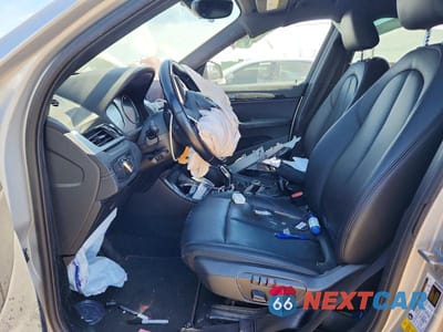 Zdjęcie 7 z 12 samochodu: 2021 BMW X1 SDRIVE28I VIN:WBXJG7C00M5T54679 - miniatura