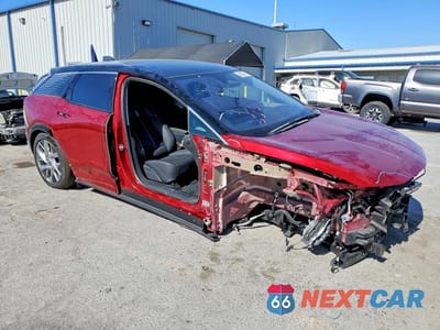 Czwarte zdjęcie samochodu z boku: 2025 CADILLAC OPTIQ LUXURY VIN:3GYK3BMR4SS265501 - miniatura