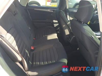 Zdjęcie 10 z 13 samochodu: 2019 FORD FUSION SE VIN:3FA6P0LUXKR126363 - miniatura