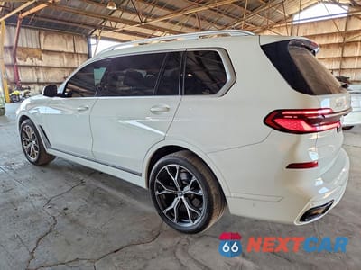 Drugie zdjęcie samochodu z przodu: 2024 BMW X7 XDRIVE40I VIN:5UX23EM02R9S31495 - miniatura