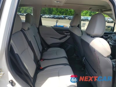 Zdjęcie 11 z 13 samochodu: 2019 SUBARU FORESTER LIMITED VIN:JF2SKASC2KH523879 - miniatura