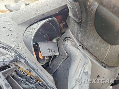 Zdjęcie 9 z 14 samochodu: 2017 FORD ESCAPE SE VIN:1FMCU9GD6HUC00136 - miniatura