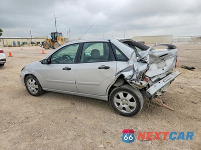 Drugie zdjęcie samochodu z przodu: 2002 FORD FOCUS ZTS VIN:1FAFP38382W342999 - miniatura
