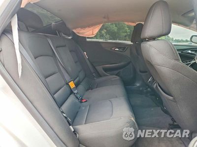Zdjęcie 10 z 12 samochodu: 2018 CHEVROLET MALIBU LT VIN:1G1ZD5ST4JF180946 - miniatura