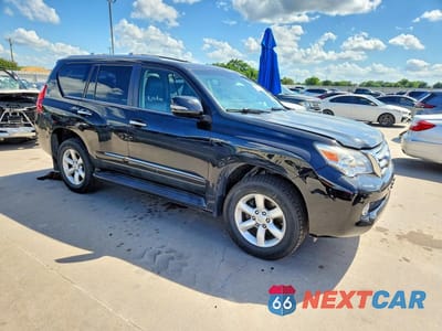 Czwarte zdjęcie samochodu z boku: 2012 LEXUS GX 460 VIN:JTJBM7FX1C5039792 - miniatura