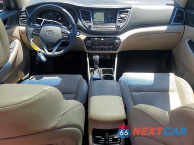 Zdjęcie 8 z 13 samochodu: 2016 HYUNDAI TUCSON LIMITED VIN:KM8J33A25GU048881 - miniatura