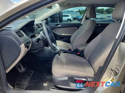 Zdjęcie 7 z 12 samochodu: 2014 VOLKSWAGEN JETTA BASE VIN:3VW2K7AJ7EM335633 - miniatura