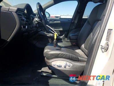Zdjęcie 7 z 14 samochodu: 2024 PORSCHE MACAN BASE VIN:WP1AA2A5XRLB05632 - miniatura