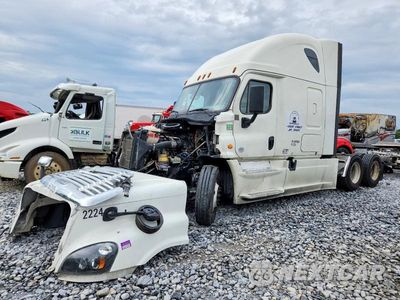 Drugie zdjęcie samochodu z przodu: 2019 FREIGHTLINER CASCADIA 125 SEMI TRUCK VIN:3AKJGLDR9KSKP0904 - miniatura