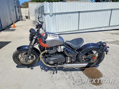 Trzecie zdjęcie samochodu z tyłu: 2025 TRIUMPH MOTORCYCLE BONNEVILLE BOBBER VIN:SMTD53HL8STCG4698 - miniatura