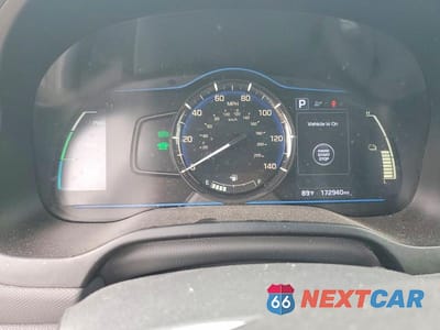 Zdjęcie 9 z 12 samochodu: 2019 HYUNDAI IONIQ BLUE VIN:KMHC65LC1KU129290 - miniatura