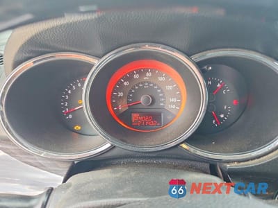 Zdjęcie 9 z 13 samochodu: 2013 KIA SORENTO SX VIN:5XYKW4A22DG409583 - miniatura