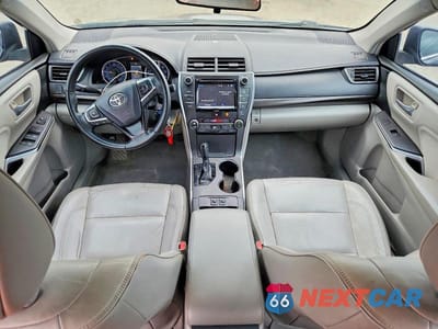Zdjęcie 8 z 12 samochodu: 2016 TOYOTA CAMRY XLE VIN:4T1BF1FK8GU505935 - miniatura