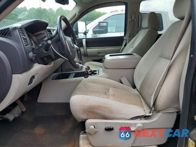 Zdjęcie 7 z 13 samochodu: 2008 CHEVROLET SILVERADO K2500 HEAVY DUTY VIN:1GCHK23698F169113 - miniatura