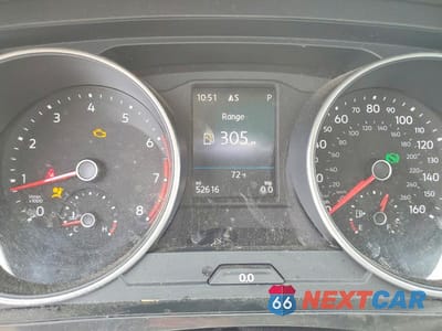 Zdjęcie 9 z 13 samochodu: 2018 VOLKSWAGEN TIGUAN SE VIN:3VV2B7AX9JM076999 - miniatura