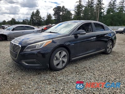 2016 HYUNDAI SONATA HYBRID LIMITED KMHE34L18GA009540 - główne zdjęcie licytacji z USA - miniatura