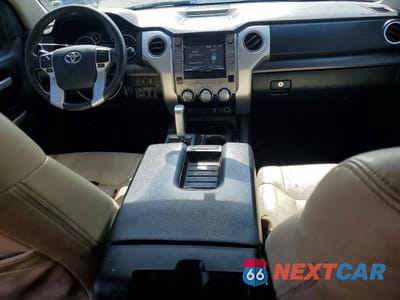Zdjęcie 8 z 12 samochodu: 2015 TOYOTA TUNDRA SR5 VIN:5TFRY5F1XFX182805 - miniatura