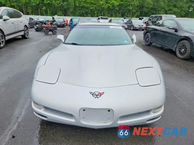 Piąte zdjęcie samochodu w środku: 1998 CHEVROLET CORVETTE VIN:1G1YY22G1W5119777 - miniatura