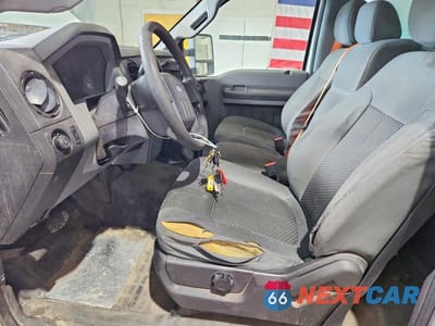 Zdjęcie 7 z 12 samochodu: 2015 FORD F250 BOX TRUCK VIN:1FDBF2B60FED21564 - miniatura