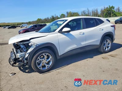 2024 CHEVROLET TRAX LS KL77LFE2XRC052375 - główne zdjęcie licytacji z USA - miniatura