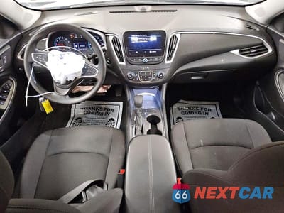 Zdjęcie 8 z 12 samochodu: 2023 CHEVROLET MALIBU LT VIN:1G1ZD5ST6PF192556 - miniatura