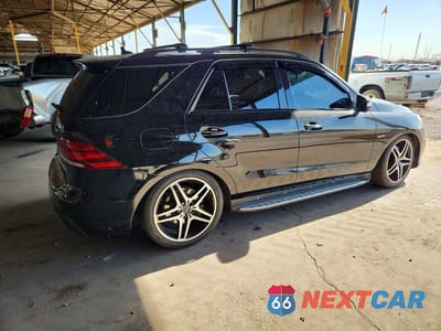 Trzecie zdjęcie samochodu z tyłu: 2017 MERCEDES-BENZ GLE 43 AMG VIN:4JGDA6EB0HA933832 - miniatura