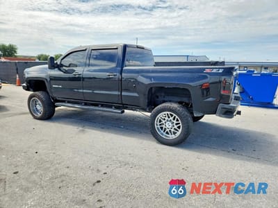 Drugie zdjęcie samochodu z przodu: 2015 CHEVROLET SILVERADO K2500 HEAVY DUTY LT VIN:1GC1KVE88FF129801 - miniatura