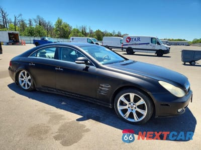 Czwarte zdjęcie samochodu z boku: 2006 MERCEDES-BENZ CLS 500C VIN:WDDDJ75X26A016268 - miniatura