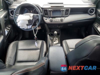 Zdjęcie 8 z 13 samochodu: 2018 TOYOTA RAV4 SE VIN:2T3JFREV4JW806657 - miniatura