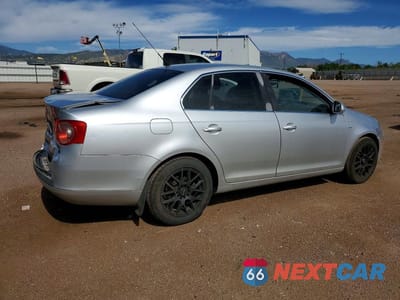 Trzecie zdjęcie samochodu z tyłu: 2007 VOLKSWAGEN JETTA WOLFSBURG VIN:3VWEF81K87M087685 - miniatura