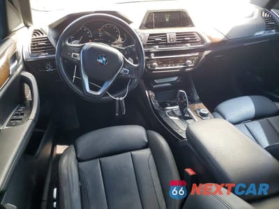 Zdjęcie 8 z 14 samochodu: 2019 BMW X3 SDRIVE30I VIN:5UXTR7C58KLF34398 - miniatura