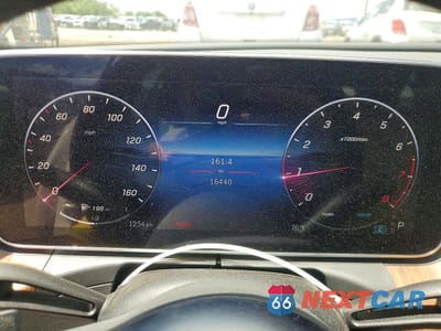 Zdjęcie 9 z 12 samochodu: 2023 MERCEDES-BENZ C 300 4MATIC VIN:W1KAF4HB4PR148194 - miniatura