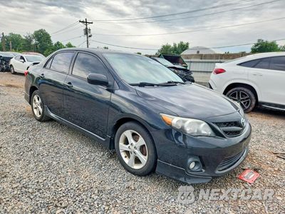 Czwarte zdjęcie samochodu z boku: 2011 TOYOTA COROLLA S VIN:2T1BU4EE3BC745133 - miniatura