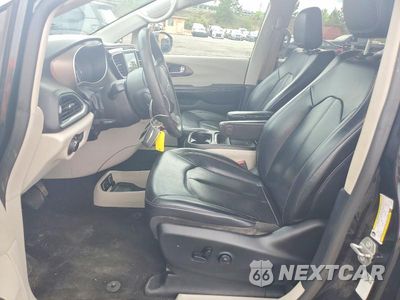 Zdjęcie 7 z 12 samochodu: 2020 CHRYSLER VOYAGER LXI VIN:2C4RC1DG9LR198597 - miniatura