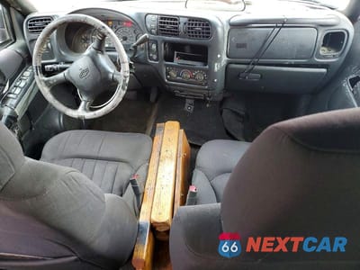 Zdjęcie 8 z 13 samochodu: 2003 CHEVROLET BLAZER VIN:1GNDT13X73K136567 - miniatura