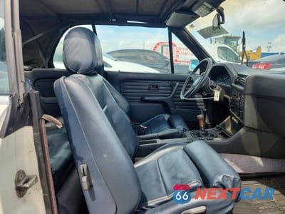 Zdjęcie 10 z 12 samochodu: 1989 BMW 325 I VIN:WBABB1300K8275079 - miniatura