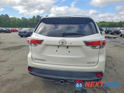Zdjęcie 6 z 14 samochodu: 2016 TOYOTA HIGHLANDER LE PLUS VIN:5TDBKRFHXGS336685 - miniatura