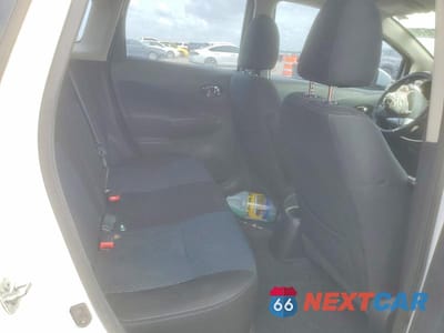 Zdjęcie 10 z 12 samochodu: 2019 NISSAN VERSA NOTE SV VIN:3N1CE2CP9KL359908 - miniatura