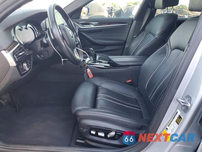 Zdjęcie 7 z 12 samochodu: 2018 BMW 540 I VIN:WBAJE5C56JWA92711 - miniatura
