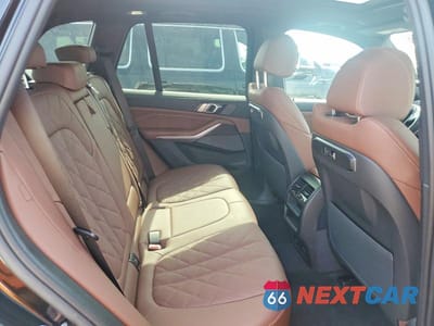 Zdjęcie 11 z 13 samochodu: 2025 BMW X5 XDRIVE40I VIN:5UX23EU01S9Y05168 - miniatura