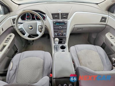 Zdjęcie 8 z 13 samochodu: 2012 CHEVROLET TRAVERSE LS VIN:1GNKREED8CJ134283 - miniatura