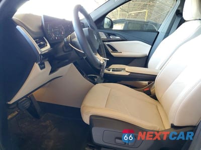 Zdjęcie 7 z 13 samochodu: 2025 BMW X1 XDRIVE28I VIN:WBX73EF03S5166788 - miniatura