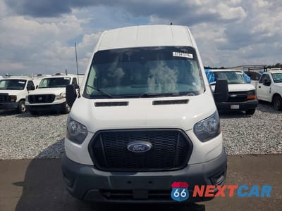 Piąte zdjęcie samochodu w środku: 2023 FORD TRANSIT 250 DELIVERY VAN VIN:1FTBR1X86PKA13687 - miniatura