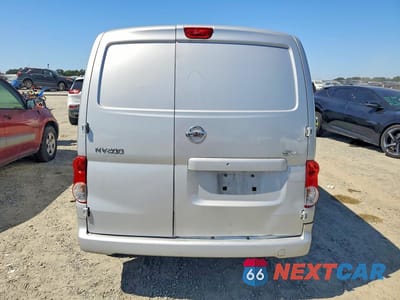 Zdjęcie 6 z 13 samochodu: 2015 NISSAN NV200 DELIVERY VAN VIN:3N6CM0KN3FK707070 - miniatura
